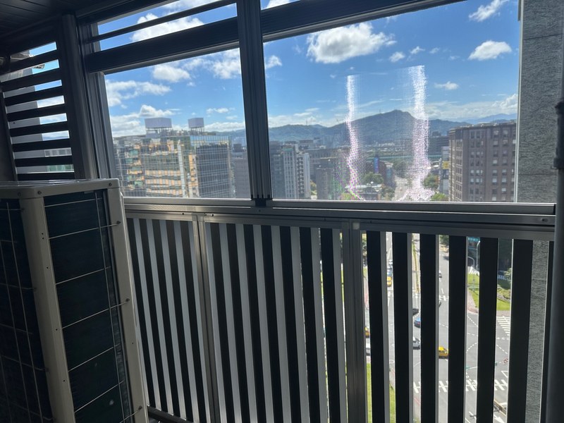 內湖區家家門窗-日本NBC防霾紗窗施工